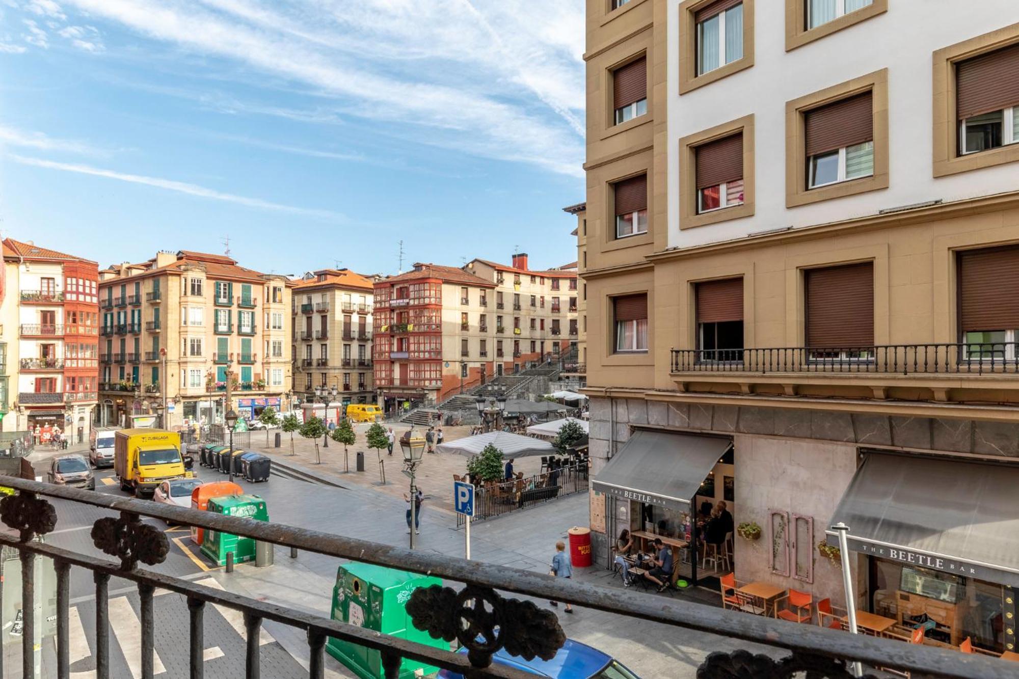Plaza Unamuno - Casco Viejo - Parking Opcional Bilbao Eksteriør billede